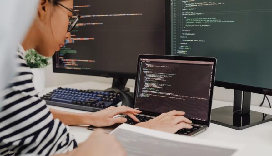 吴忠小程序定制开发构建实时互动新生态：WebRTC+即时通讯双引擎驱动